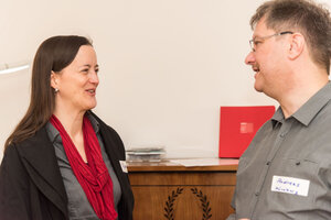 Sylvie Denarié im Gespräch mit Andreas Guthier von der Regionalgruppe Nürnberg