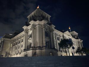 Auf dem Rückweg zum Hotel: Reichstagsbebäude