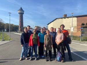 In großer Runde ging es im Oktober 2024 bei schönstem Wetter wieder in die Döberitzer Heide.