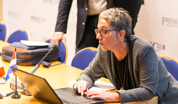 Christa Weidner: Rückzug als AG-Sprecherin nach zehn Monaten erfolgreicher Arbeit