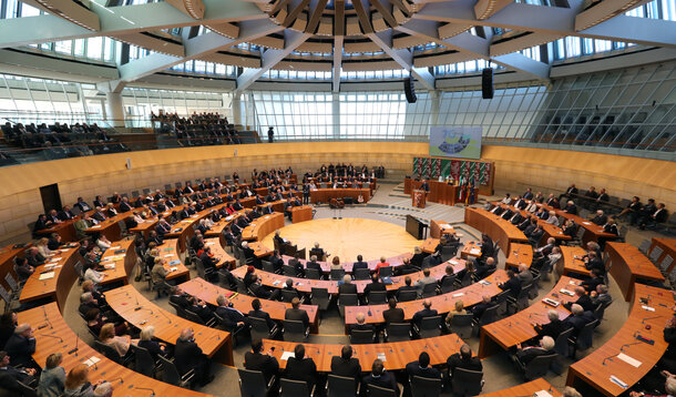 VGSD zu Anhörung in NRW-Landtag geladen: „Solo-Selbstständige nicht unter Generalverdacht stellen“