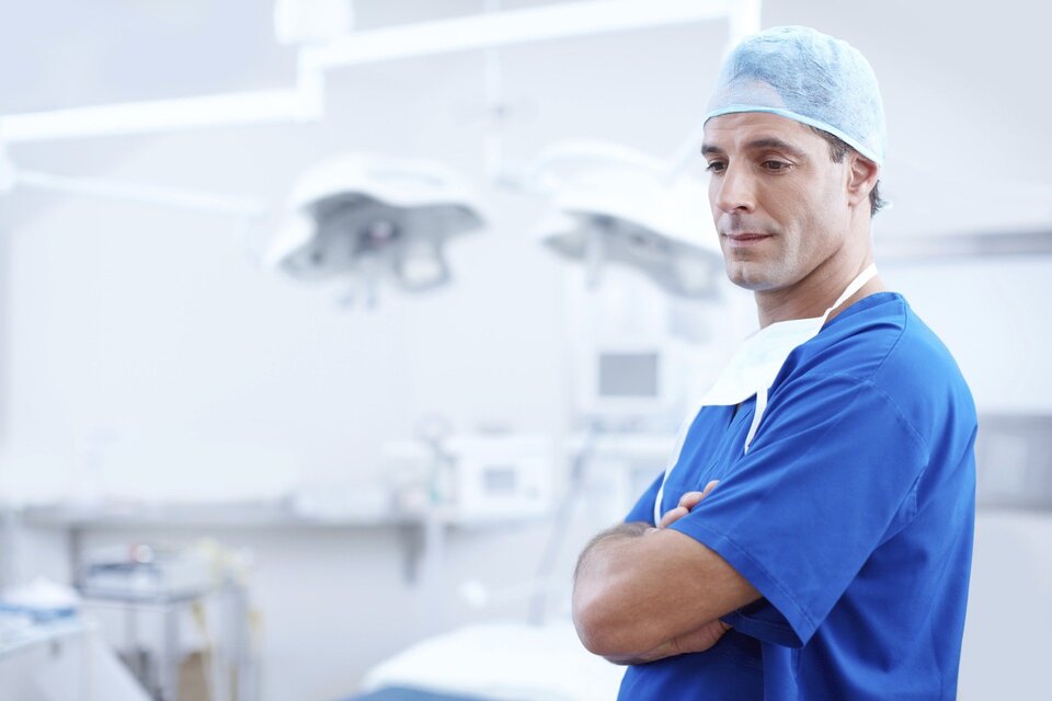 Symbolfoto: Heinrich reichte es mit der Krankenhausbürokratie. Also machte sich der Anästhesiologe selbstständig