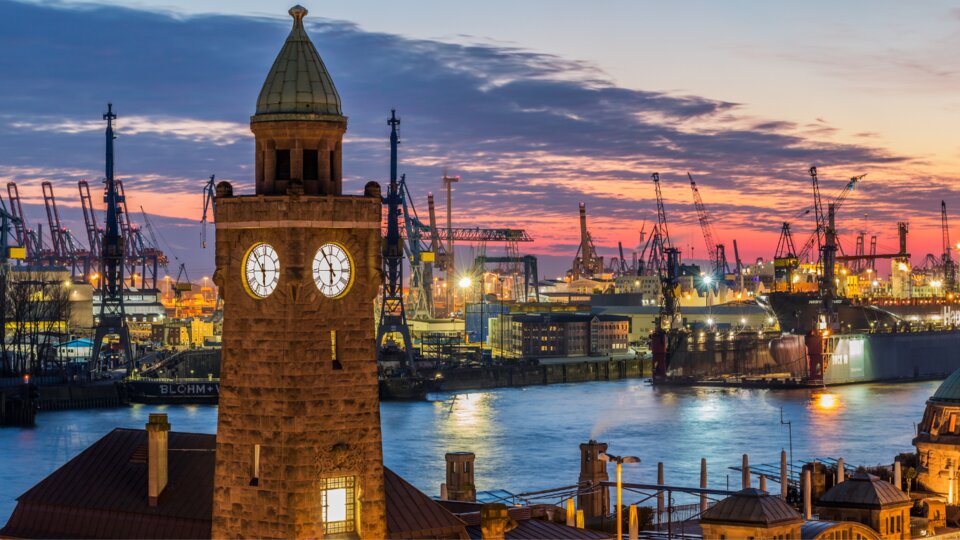 Hamburg ist für sein unbeständiges Wetter bekannt – der VGSD Hamburg ließ sich bei seinem Open-Air-Stammtisch davon aber nicht aus der Ruhe bringen!